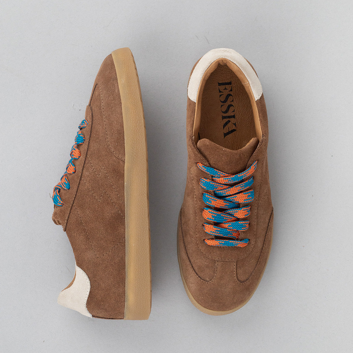 Oslo Chestnut Trainer by Esska