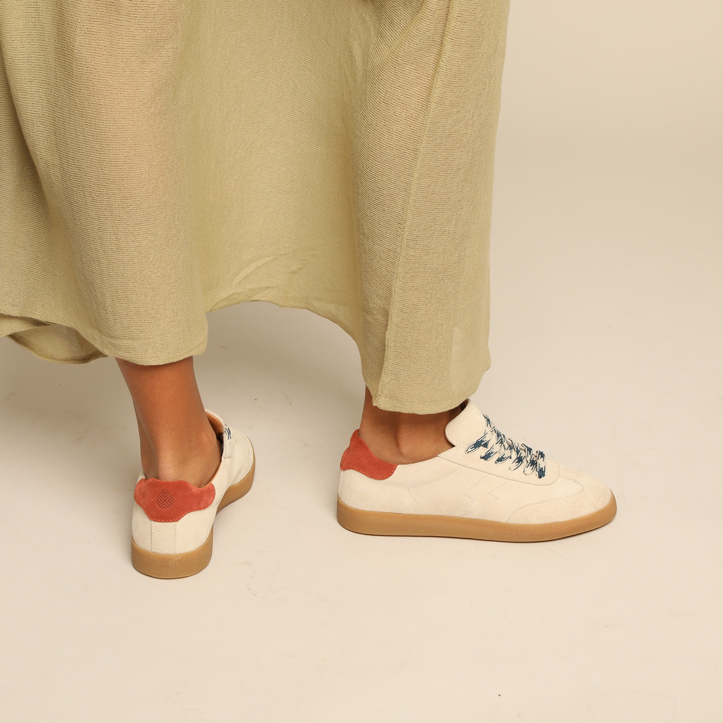 Oslo Stone Trainer by Esska