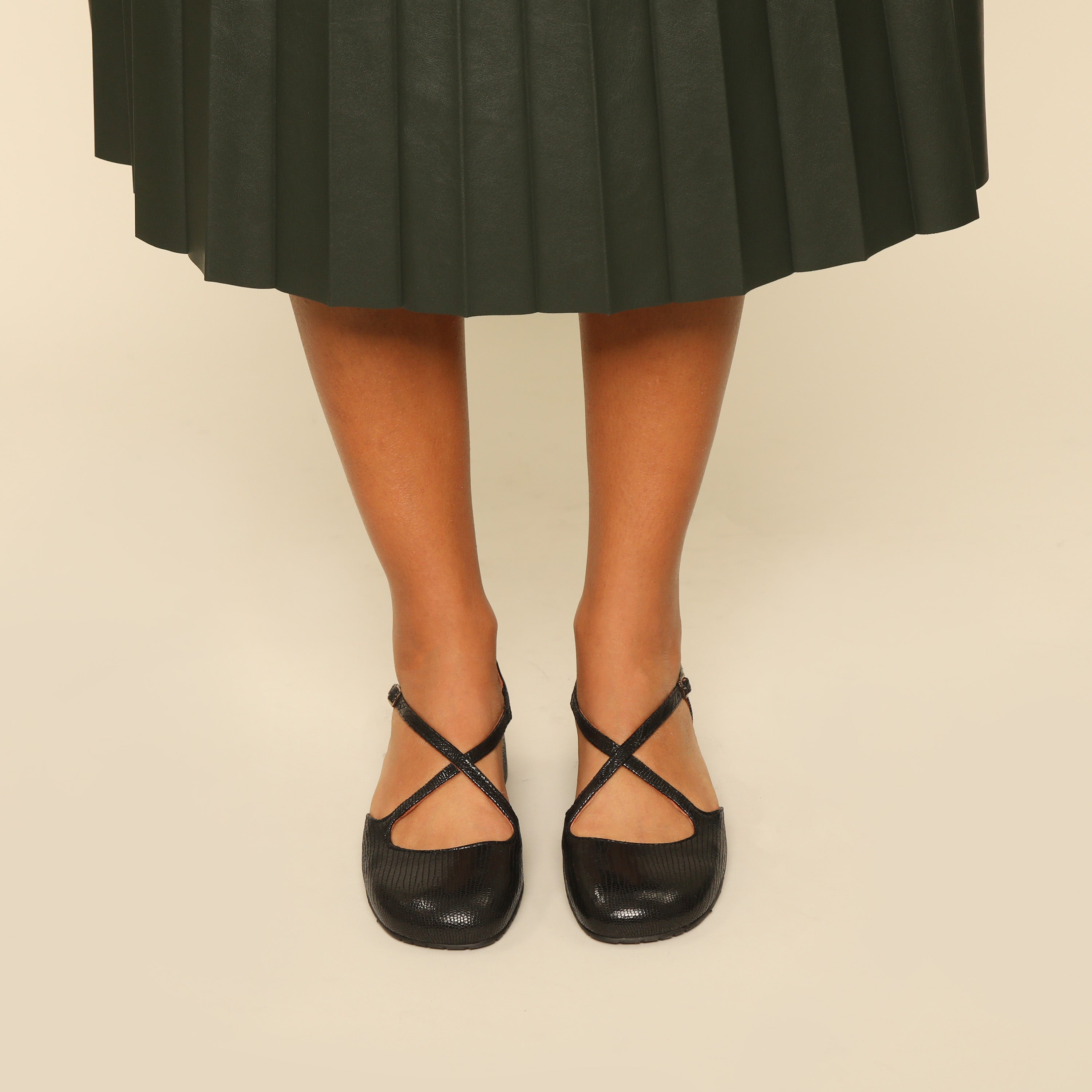 Rebecca Metallic Black