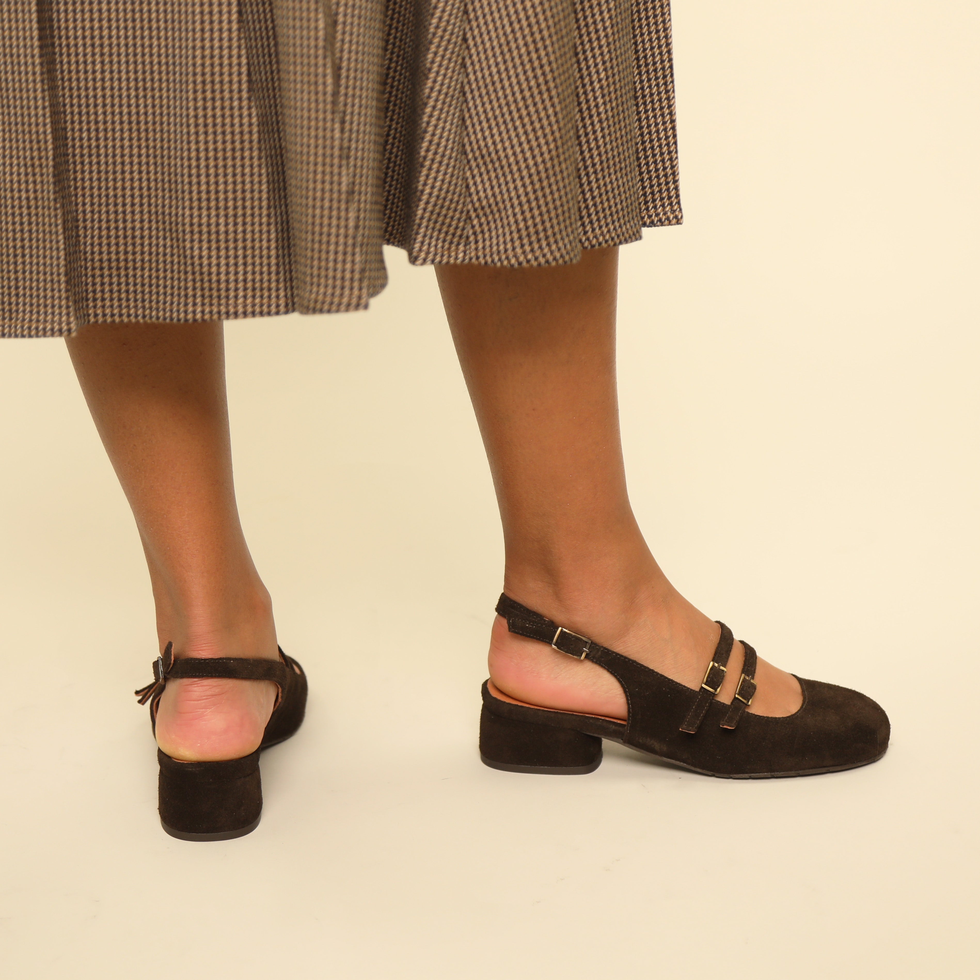 Rhianna Dark Brown Low Shoe by Esska