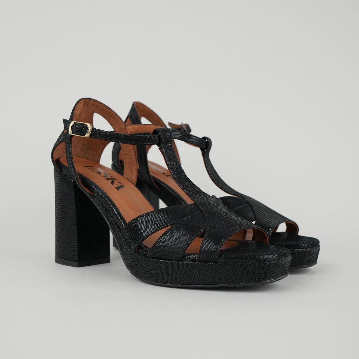 Second - Valerie Black - Size 40 UK7 High Sandal by Esska