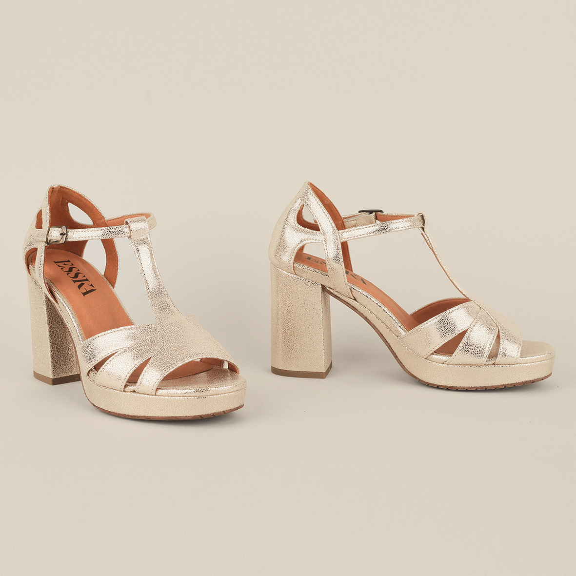Valerie WIDE Vegan Platinum