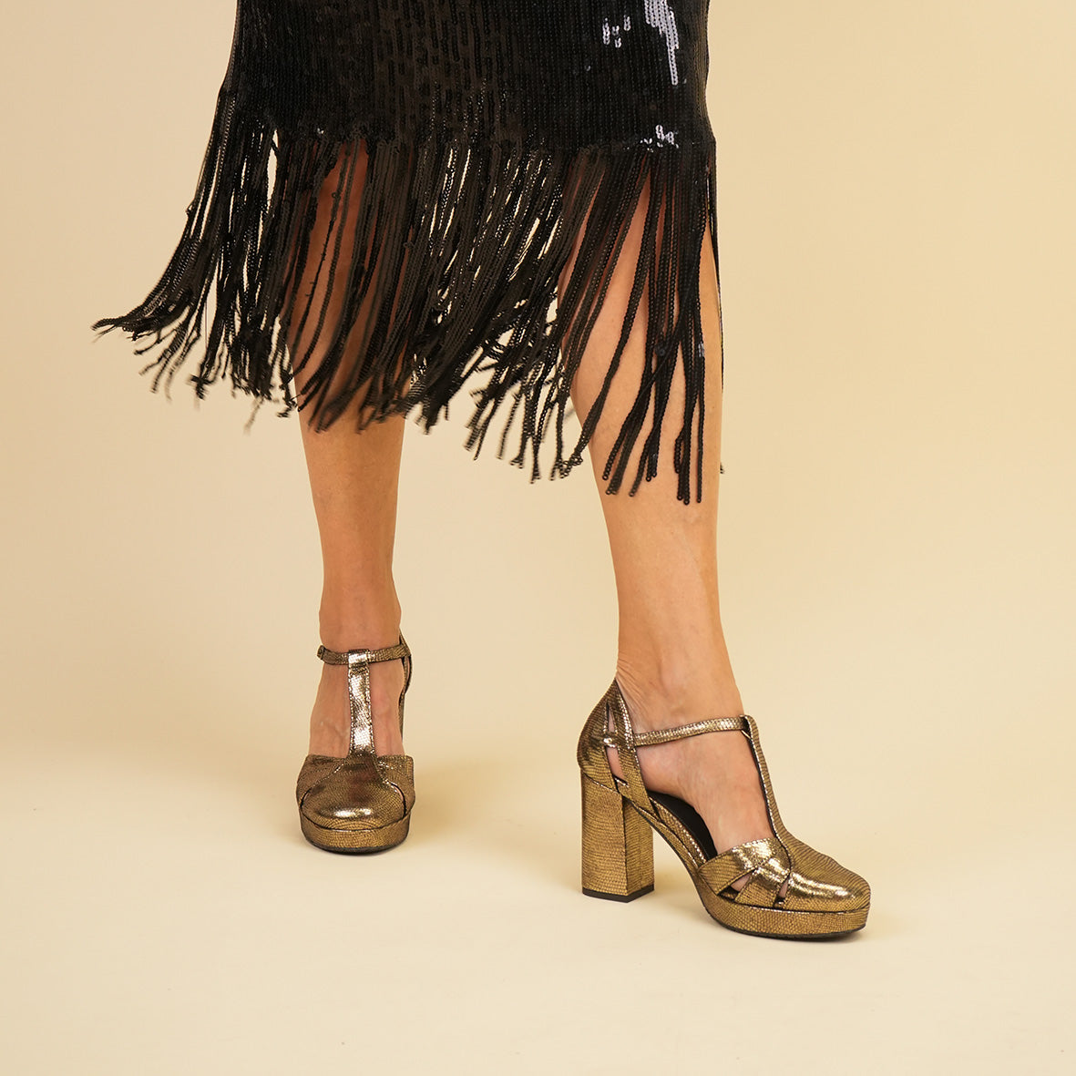 Venice Onyx High Shoe by Esska