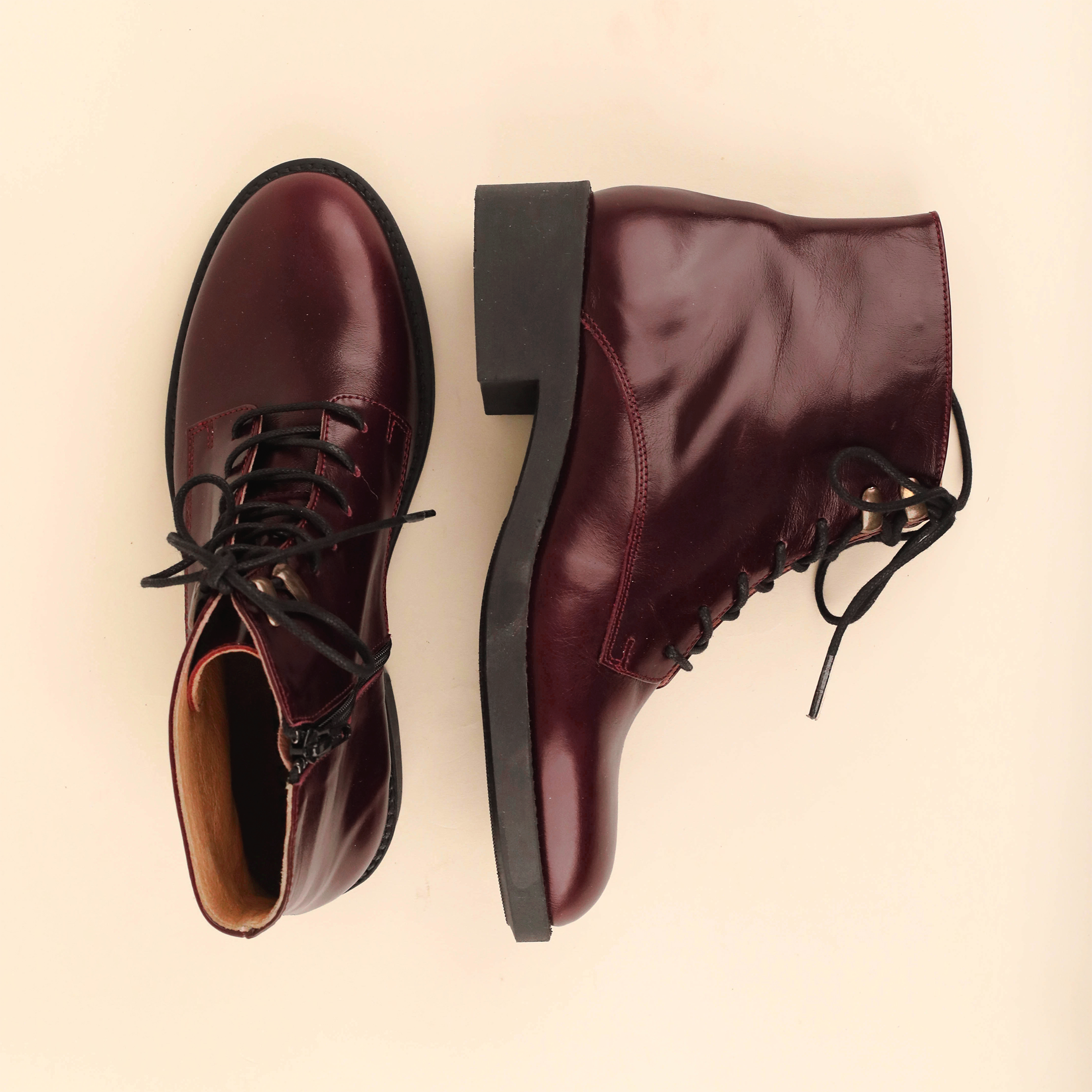 Wren Bordeaux
