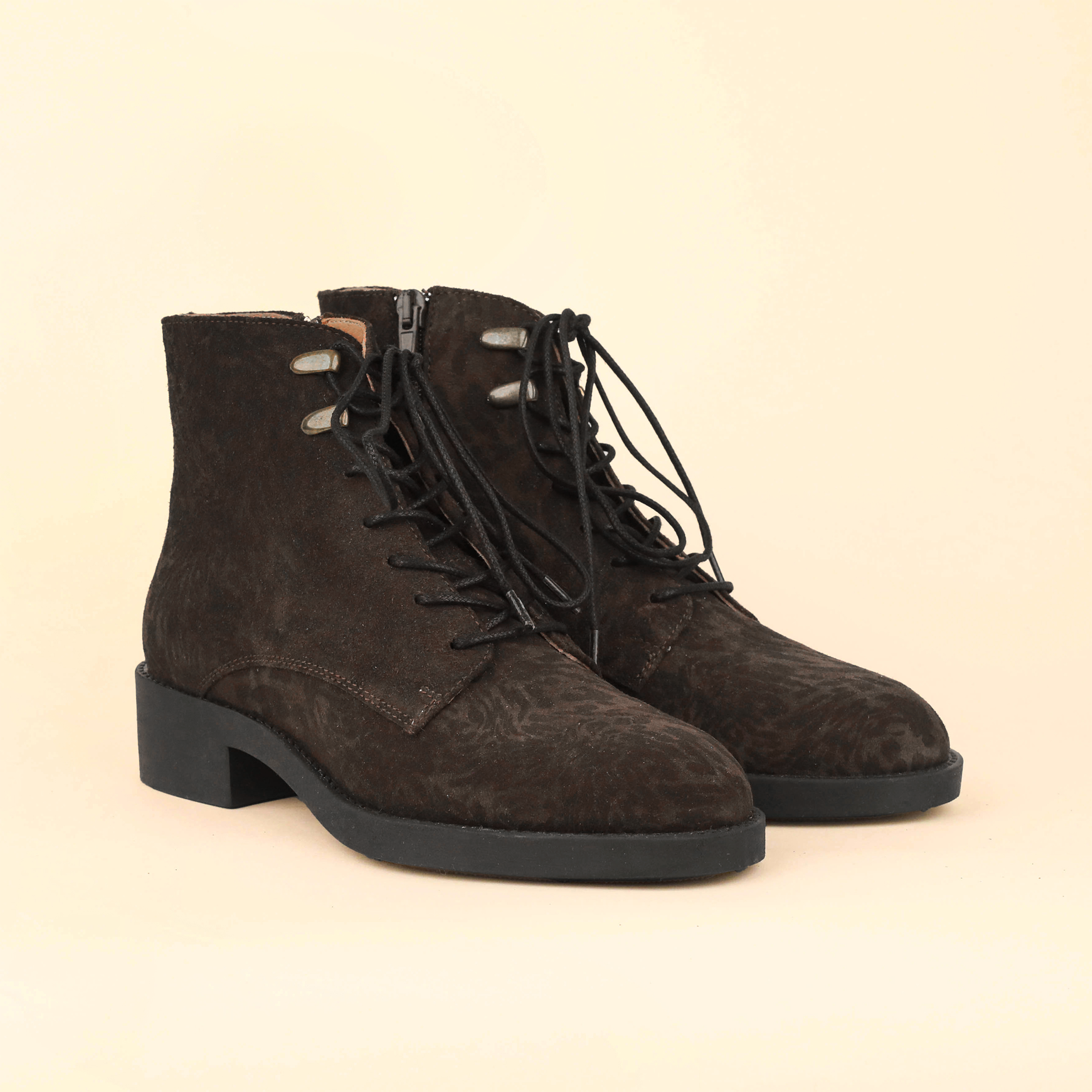 Wren Dark Brown Leopard