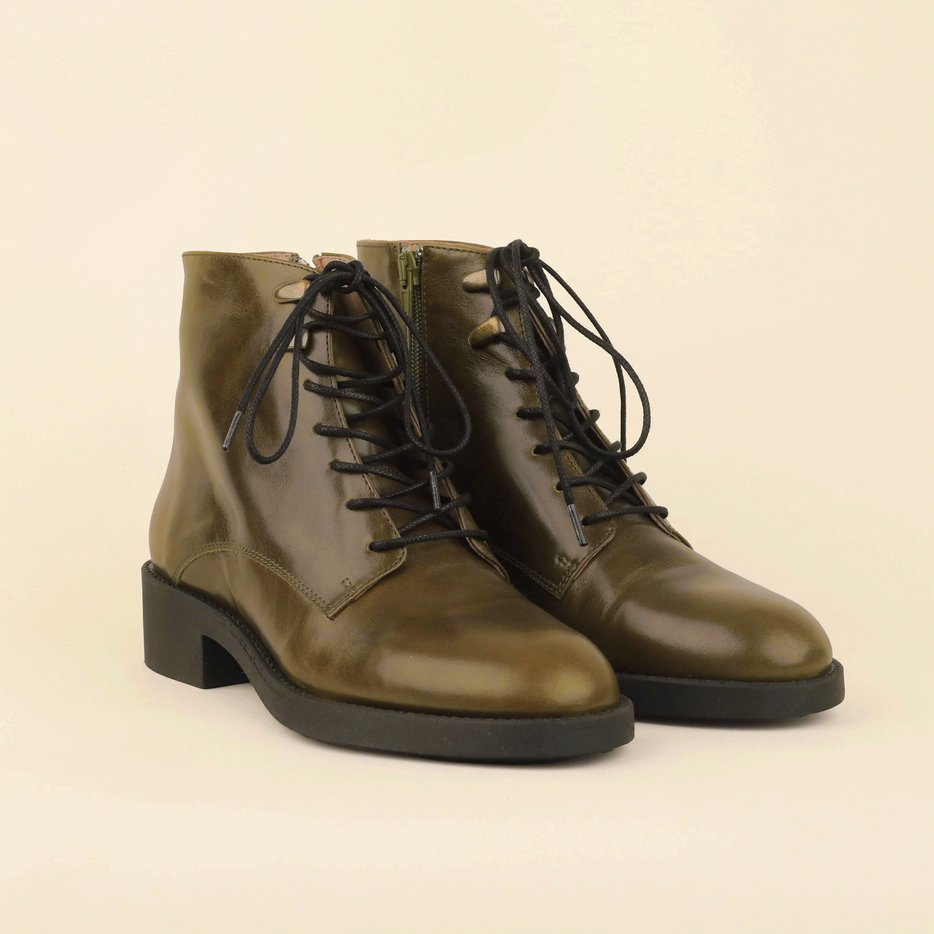 Wren Olive