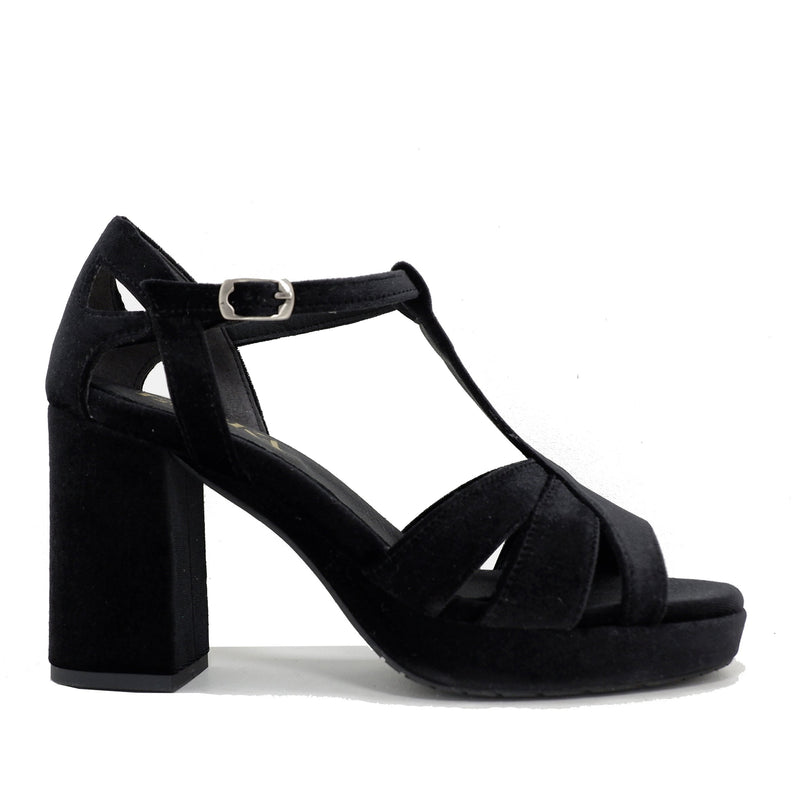 Valerie VEGAN Velvet Black